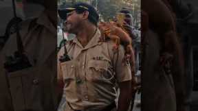MUMBAI POLICE Crazy Reaction on MY EXOTIC PET IGUANA 😂🤣#shorts
