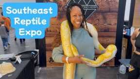 Holding a 10-Foot Snake at the Southeast Reptile Expo!