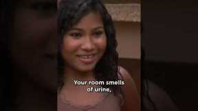 Victoria Helps the Gomez Family Tackle Dog Mess in Their Home